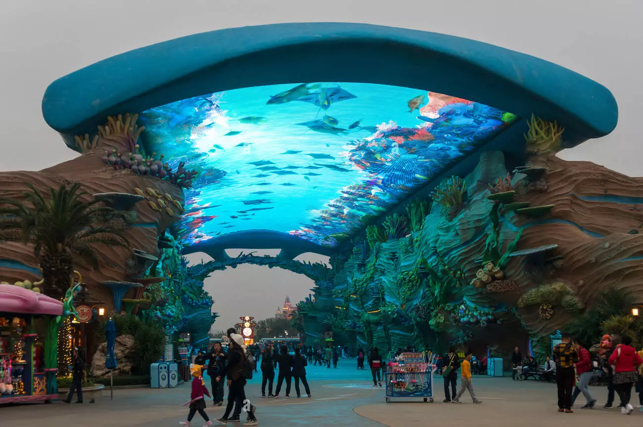 led screen for cinma theater